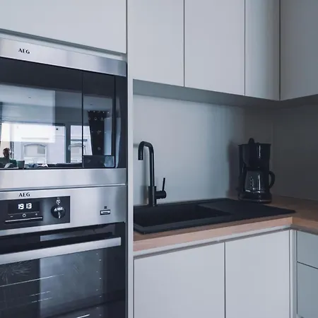 شقة Sunny Sea Terkade