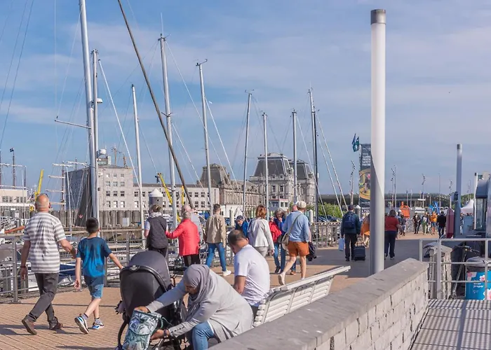 Sunny Sea Terkade * أوستيند