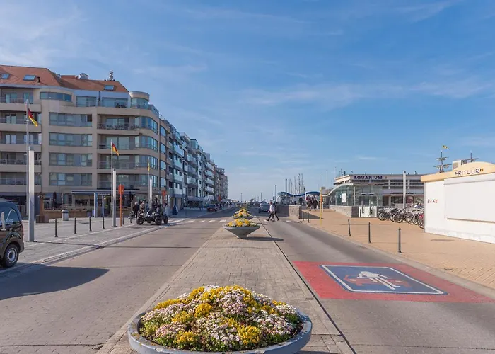 Sunny Sea Terkade Apartment